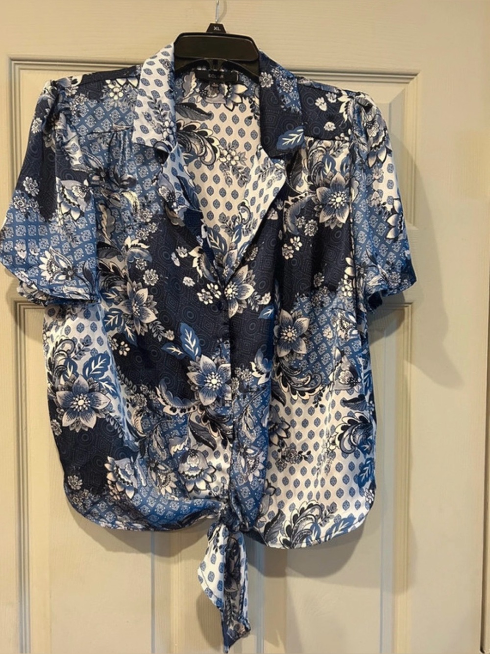 Eclair Blue Floral Tie-Front Blouse Size L